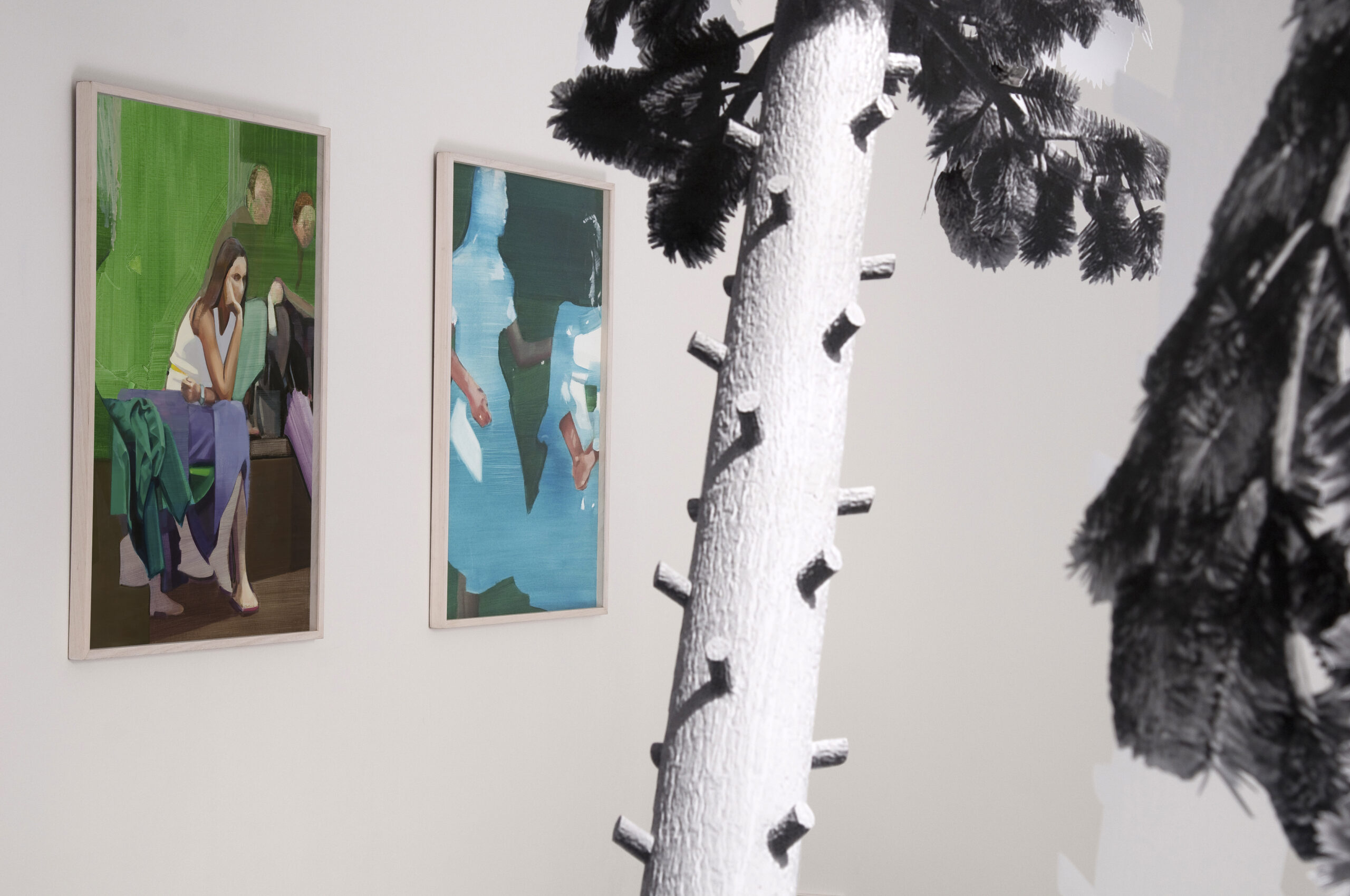 Inside-Out-installation-view-Galerie Esther Donatz-2012 08